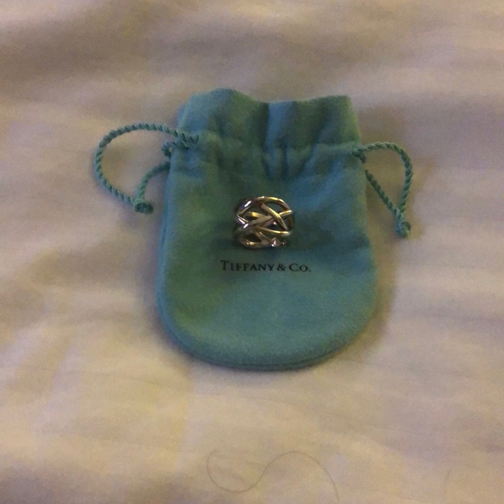 Tiffany ring - Picture 1 of 3